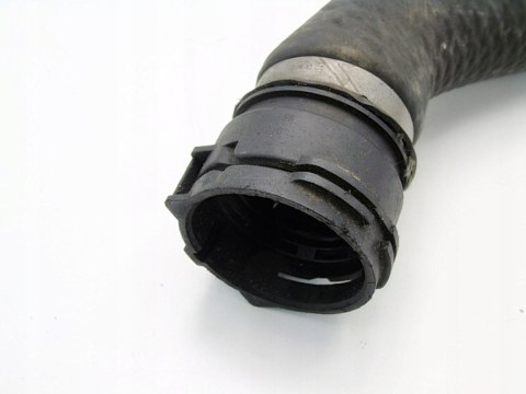 WĄŻ PRZEWÓD WODY CHŁODZENIA 3.0 D E39 E46 E38 BMW 330D 530D X5 730D E53 WĄŻ PRZEWÓD WODY CHŁODZENIA 3.0 D E39 E46 E38 BMW 330D 530D X5 730D E53