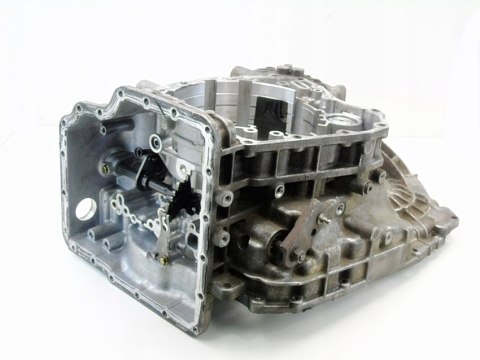 OBUDOWA AUTOMATYCZNEJ SKRZYNI BIEGÓW 3S71-7000-CA 2.0 TDCI TDDI MONDEO MK3 OBUDOWA AUTOMATYCZNEJ SKRZYNI BIEGÓW 3S71-7000-CA 2.0 TDCI TDDI MONDEO MK3