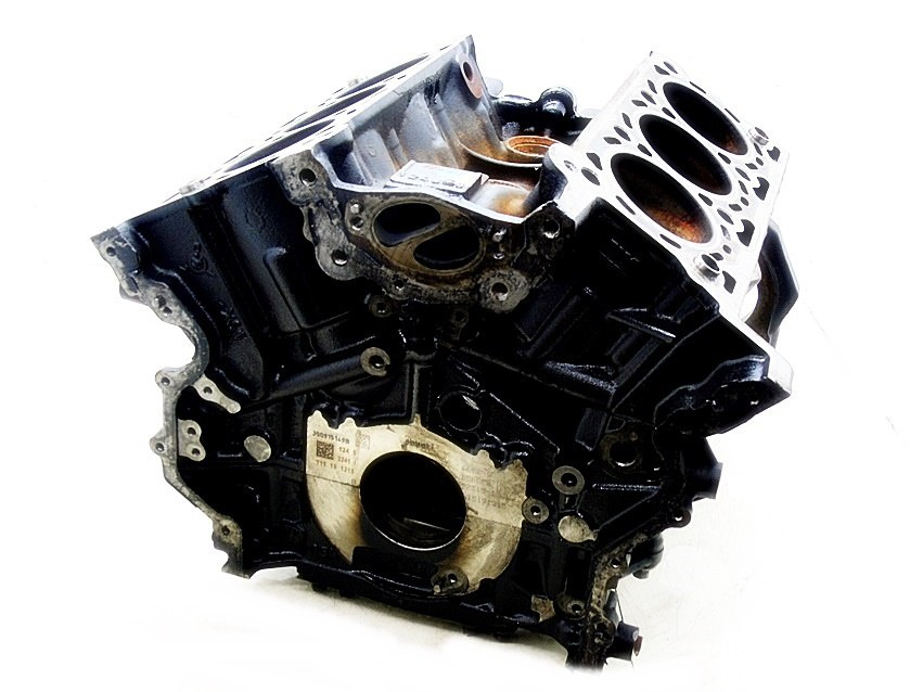BLOK SILNIKA MASERATI 3.0 V6 GHIBLI QUATTROPORTE BLOK SILNIKA MASERATI 3.0 V6 GHIBLI QUATTROPORTE