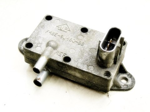 CZUJNIK CIŚNIENIA FORD 2.5 V6 MONDEO MK1 MK2 CZUJNIK CIŚNIENIA FORD 2.5 V6 MONDEO MK1 MK2