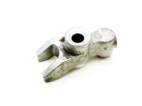 ŁAPKA WTRYSKIWACZA FIAT 2.4 JTD LYBRA 156 ŁAPKA WTRYSKIWACZA FIAT 2.4 JTD LYBRA 156