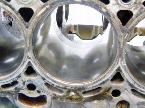 BLOK SILNIKA L3 2.3 MAZDA 3 5 6 TRIBUTE MAVERICK MONDEO 4 SMAX BLOK SILNIKA L3 2.3 MAZDA 3 5 6 TRIBUTE MAVERICK MONDEO 4 SMAX