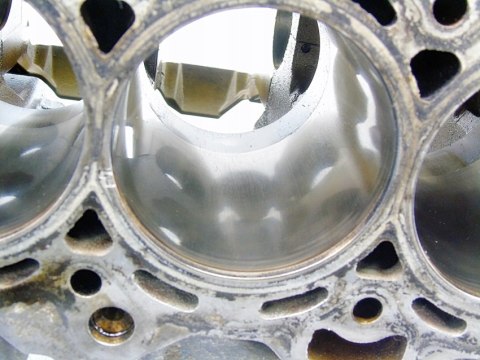 BLOK SILNIKA L3 2.3 MAZDA 3 5 6 TRIBUTE MAVERICK MONDEO 4 SMAX BLOK SILNIKA L3 2.3 MAZDA 3 5 6 TRIBUTE MAVERICK MONDEO 4 SMAX