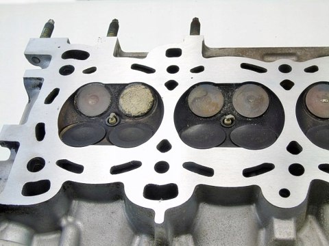 GŁOWICA WAŁKI 2.3 16V 2.0 MAZDA 3 5 6 MONDEO 4 S-MAX TRIBUTE 3S4G6090A GŁOWICA WAŁKI 2.3 16V 2.0 MAZDA 3 5 6 MONDEO 4 S-MAX TRIBUTE 3S4G6090A
