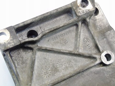 ŁAPA SILNIKA 1.6 16V 307 C4 207 XSARA C3 206 1007 405 308 XSARA PARTNER ŁAPA SILNIKA 1.6 16V 307 C4 207 XSARA C3 206 1007 405 308 XSARA PARTNER