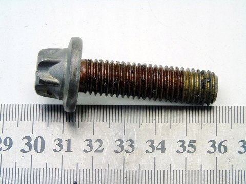 ŚRUBA KOŁA WAŁKA ROZRZĄDU 5.0 V8 MERCEDES G500 W463 G KLASA SL500 S500 CL50 ŚRUBA KOŁA WAŁKA ROZRZĄDU 5.0 V8 MERCEDES G500 W463 G KLASA SL500 S500 CL50