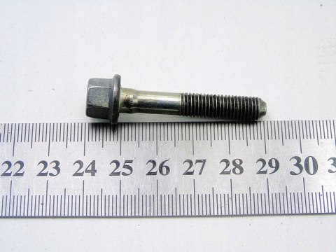 ŚRUBA POKRYWY ZAWORÓW 1.3 CDTI ASTRA H CORSA D COMBO TIGRA AGILA DOBLO QUBO ŚRUBA POKRYWY ZAWORÓW 1.3 CDTI ASTRA H CORSA D COMBO TIGRA AGILA DOBLO QUBO