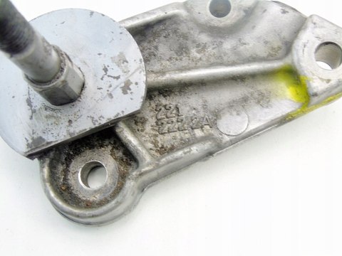 ŁAPA WSPORNIK SKRZYNI BIEGÓW 20DM71 1.8 C4 PICASSO 307 C5 308 PARTNER ŁAPA WSPORNIK SKRZYNI BIEGÓW 20DM71 1.8 C4 PICASSO 307 C5 308 PARTNER