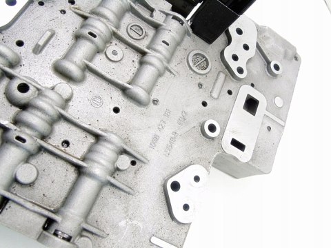 STEROWNIK SKRZYNI BIEGÓW 6HP-19 JAX 3.0 TDI AUDI A4 B7 A6 C6 3261099366 STEROWNIK SKRZYNI BIEGÓW 6HP-19 JAX 3.0 TDI AUDI A4 B7 A6 C6 3261099366