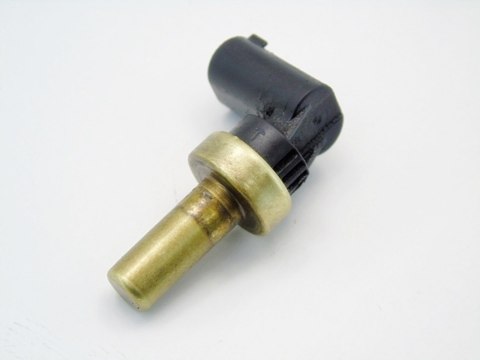 CZUJNIK TEMPERATURY 2.2 CDI MERCEDES W203 S203 CL203 A0005425118 CZUJNIK TEMPERATURY 2.2 CDI MERCEDES W203 S203 CL203 A0005425118