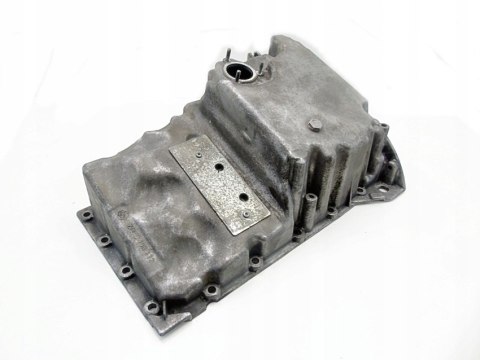 MISKA OLEJU 2.0 D BMW E46 E90 E60 E61 E87 E91 E83 X3 7798372 MISKA OLEJU 2.0 D BMW E46 E90 E60 E61 E87 E91 E83 X3 7798372