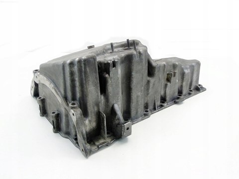 MISKA OLEJU 2.0 D BMW E46 E90 E60 E61 E87 E91 E83 X3 7798372 MISKA OLEJU 2.0 D BMW E46 E90 E60 E61 E87 E91 E83 X3 7798372