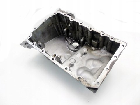 MISKA OLEJU 2.0 D BMW E46 E90 E60 E61 E87 E91 E83 X3 7798372 MISKA OLEJU 2.0 D BMW E46 E90 E60 E61 E87 E91 E83 X3 7798372