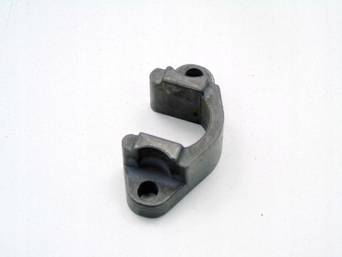 MOCOWANIE ŁAPKA WTRYSKIWACZA 2.0 D BMW E46 E90 E60 E61 E87 E91 E83 X3 MOCOWANIE ŁAPKA WTRYSKIWACZA 2.0 D BMW E46 E90 E60 E61 E87 E91 E83 X3