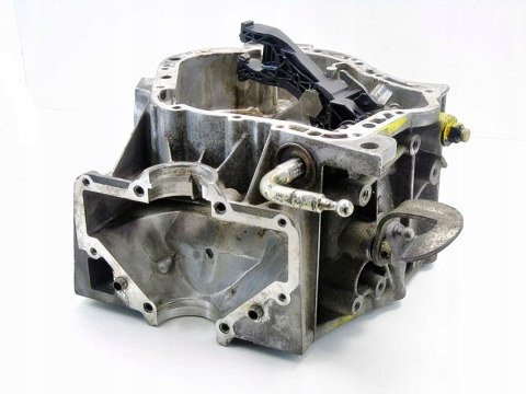OBUDOWA SKRZYNI BIEGÓW WYBIERAK 20DM71 1.8 C4 PICASSO 307 C5 308 PARTNER OBUDOWA SKRZYNI BIEGÓW WYBIERAK 20DM71 1.8 C4 PICASSO 307 C5 308 PARTNER