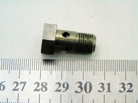 ŚRUBA PRZEWODU RURKI PALIWA 2.0 D BMW E46 E90 E60 E61 E87 E91 E83 X3 ŚRUBA PRZEWODU RURKI PALIWA 2.0 D BMW E46 E90 E60 E61 E87 E91 E83 X3