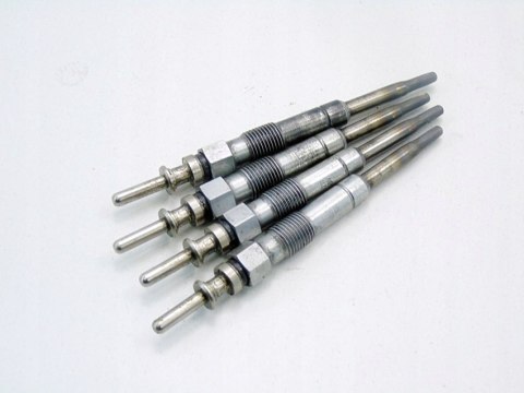ŚWIECE ŻAROWE 2.0 D BMW E46 E90 E60 E61 E87 E91 E83 X3 BERU 0100266002 ŚWIECE ŻAROWE 2.0 D BMW E46 E90 E60 E61 E87 E91 E83 X3 BERU 0100266002