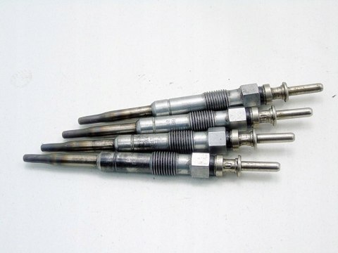 ŚWIECE ŻAROWE 2.0 D BMW E46 E90 E60 E61 E87 E91 E83 X3 BERU 0100266002 ŚWIECE ŻAROWE 2.0 D BMW E46 E90 E60 E61 E87 E91 E83 X3 BERU 0100266002