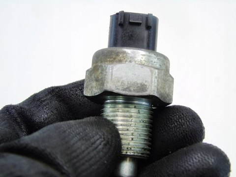 WŁĄCZNIK WSTECZNEGO SKRZYNI BIEGÓW MG6 HONDA CIVIC VIII UFO 2.2 I-CTDI WŁĄCZNIK WSTECZNEGO SKRZYNI BIEGÓW MG6 HONDA CIVIC VIII UFO 2.2 I-CTDI