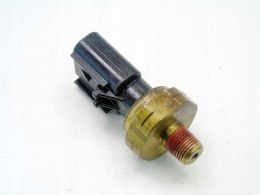 CZUJNIK OLEJU 3.6 PACIFICA DURANGO CHEROKEE CHARGER WRANGLER 68295556AA