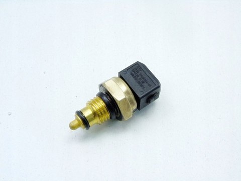 CZUJNIK TEMPERATURY PALIWA 2.0 D BMW E46 E90 E60 E61 E87 E91 E83 X3 7789304 CZUJNIK TEMPERATURY PALIWA 2.0 D BMW E46 E90 E60 E61 E87 E91 E83 X3 7789304