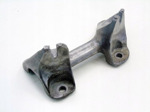 ŁAPA SKRZYNI BIEGÓW 2.0 D BMW E46 E90 E60 E61 E87 E91 E83 X3 6760303-02 ŁAPA SKRZYNI BIEGÓW 2.0 D BMW E46 E90 E60 E61 E87 E91 E83 X3 6760303-02
