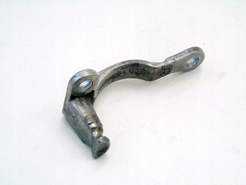 ŁAPA WSPORNIK SILNIKA 2.2 CDI MERCEDES W203 S203 CL203 W212 A6110940241 ŁAPA WSPORNIK SILNIKA 2.2 CDI MERCEDES W203 S203 CL203 W212 A6110940241