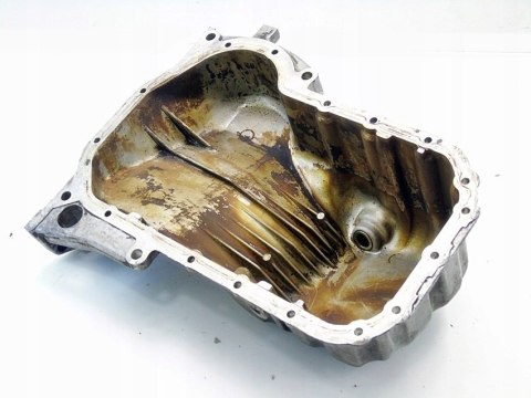 MISKA OLEJU 1.8 20V PASSAT B5 AUDI A4 B5 A6 C4 058103603 MISKA OLEJU 1.8 20V PASSAT B5 AUDI A4 B5 A6 C4 058103603