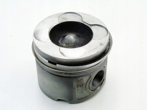 TŁOK 0840C 2.0 D BMW E46 E90 E60 E61 E87 E91 E83 X3 204D4 M47D20 TŁOK 0840C 2.0 D BMW E46 E90 E60 E61 E87 E91 E83 X3 204D4 M47D20