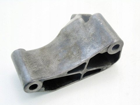 ŁAPA WSPORNIK KOMPRESORA 2.2 CDI MERCEDES W203 S203 CL203 W212 A6112340239 ŁAPA WSPORNIK KOMPRESORA 2.2 CDI MERCEDES W203 S203 CL203 W212 A6112340239