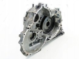 OBUDOWA ŚRODKOWA KOŁO SKRZYNI BIEGÓW AUTOMAT MAZDA 6 5 3 2.0 2.3 FNE2