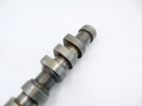 WAŁEK ROZRZĄDU 1.8 20V PASSAT B5 AUDI A4 B5 A6 C4 0581 WAŁEK ROZRZĄDU 1.8 20V PASSAT B5 AUDI A4 B5 A6 C4 0581