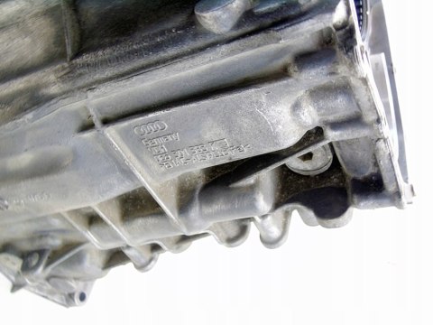 OBUDOWA ŚRODKOWA SKRZYNI BIEGÓW NHD AUDI A4 A5 A6 Q5 S-TRONIC 0B5301383K OBUDOWA ŚRODKOWA SKRZYNI BIEGÓW NHD AUDI A4 A5 A6 Q5 S-TRONIC 0B5301383K