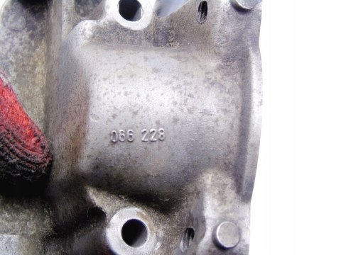 OBUDOWA TERMOSTATU 1.4 8V LOGAN I SANDERO THALIA CLIO 2 KANGOO MEGANE OBUDOWA TERMOSTATU 1.4 8V LOGAN I SANDERO THALIA CLIO 2 KANGOO MEGANE