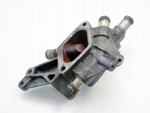 OBUDOWA TERMOSTATU KRÓĆCE WODY 1.7 CDTI ASTRA G H COMBO CORSA C MERIVA OBUDOWA TERMOSTATU KRÓĆCE WODY 1.7 CDTI ASTRA G H COMBO CORSA C MERIVA