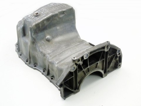MISKA OLEJU 1.4 8V LOGAN I SANDERO THALIA CLIO 2 KANGOO MEGANE 7700273456 MISKA OLEJU 1.4 8V LOGAN I SANDERO THALIA CLIO 2 KANGOO MEGANE 7700273456