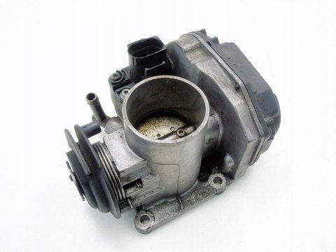 PRZEPUSTNICA 1.4 8V GOLF 3 POLO 3 AROSA CORDOBA IBIZA VENTO INCA 030133064D PRZEPUSTNICA 1.4 8V GOLF 3 POLO 3 AROSA CORDOBA IBIZA VENTO INCA 030133064D
