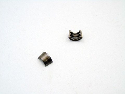 ZAMEK KLIN ZAWORU GŁOWICY 2.5 I N52 BMW E90 E91 E92 E93 E60 E61 E85 X3 Z4 ZAMEK KLIN ZAWORU GŁOWICY 2.5 I N52 BMW E90 E91 E92 E93 E60 E61 E85 X3 Z4