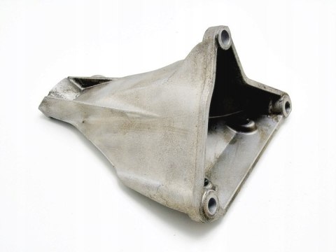 ŁAPA SILNIKA 1.9 TDI PASSAT B5 AUDI A4 SUPERB 8D0199308AG ŁAPA SILNIKA 1.9 TDI PASSAT B5 AUDI A4 SUPERB 8D0199308AG