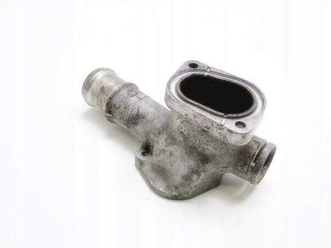 OBUDOWA TERMOSTATU 1.9 TDI PASSAT B5 AUDI A4 SUPERB 038121133A OBUDOWA TERMOSTATU 1.9 TDI PASSAT B5 AUDI A4 SUPERB 038121133A