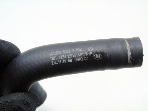 WĄŻ PRZEWÓD WODY 5.5 V8 AMG MERCEDES KLASA S W220 S55 C215 CL55 A2208321794 WĄŻ PRZEWÓD WODY 5.5 V8 AMG MERCEDES KLASA S W220 S55 C215 CL55 A2208321794