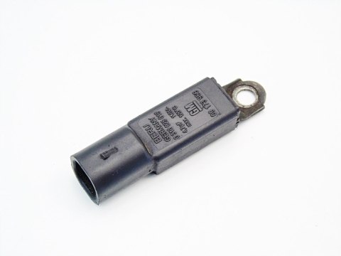KONDENSATOR 1.6 16V ASTRA F G VECTRA B ZAFIRA 09173956 0310025019 KONDENSATOR 1.6 16V ASTRA F G VECTRA B ZAFIRA 09173956 0310025019