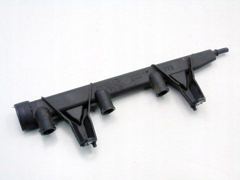 LISTWA WTRYSKOWA 1.2 VTI 108 208 308 301 2008 C1 C3 C4 DS3 CORSA 9676020480 LISTWA WTRYSKOWA 1.2 VTI 108 208 308 301 2008 C1 C3 C4 DS3 CORSA 9676020480