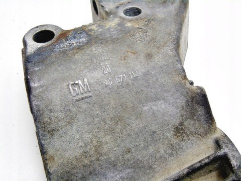 ŁAPA WSPORNIK SILNIKA 1.4 16V ASTRA CORSA TIGRA COMBO 90571112 ŁAPA WSPORNIK SILNIKA 1.4 16V ASTRA CORSA TIGRA COMBO 90571112