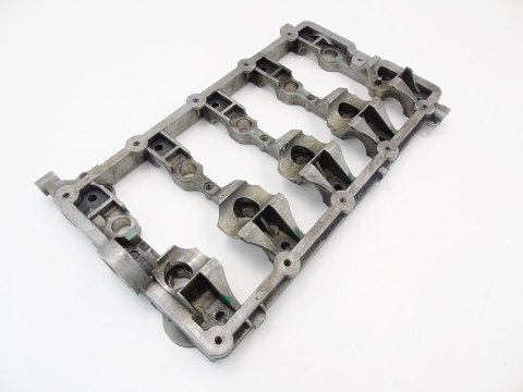 RAMKA GŁOWICY 2.0 TDI OCTAVIA GOLF A3 ALTEA JETTA LANCER SUPERB TOURAN BORA RAMKA GŁOWICY 2.0 TDI OCTAVIA GOLF A3 ALTEA JETTA LANCER SUPERB TOURAN BORA