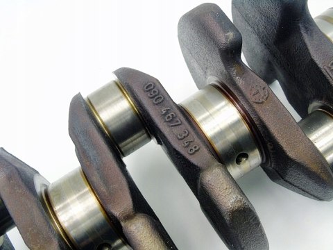 WAŁ KORBOWY 090467348 1.6 16V ASTRA F G VECTRA B ZAFIRA MERIVA WAŁ KORBOWY 090467348 1.6 16V ASTRA F G VECTRA B ZAFIRA MERIVA