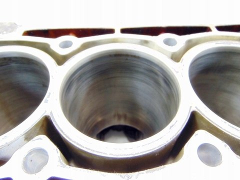 BLOK SILNIKA 1.8 16V 407 406 C5 XSARA PICASSO 9655040080 BLOK SILNIKA 1.8 16V 407 406 C5 XSARA PICASSO 9655040080