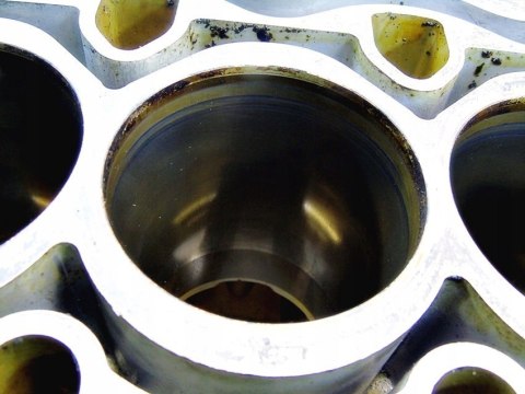 BLOK SILNIKA 2.0 i BMW 3 E46 318 I CI TI N42 7506329 7516330 BLOK SILNIKA 2.0 i BMW 3 E46 318 I CI TI N42 7506329 7516330