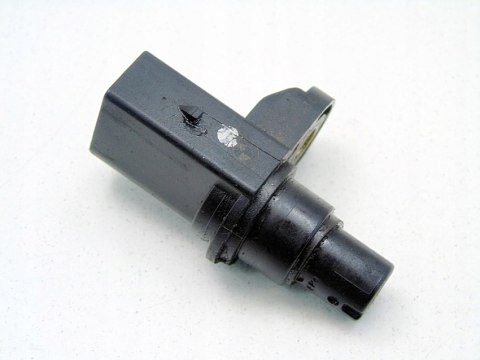 CZUJNIK POŁOŻENIA WAŁKA ROZRZADU 1.8 2.0 i BMW 3 E46 318 CI TI N42 7506273 CZUJNIK POŁOŻENIA WAŁKA ROZRZADU 1.8 2.0 i BMW 3 E46 318 CI TI N42 7506273