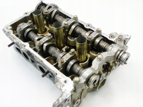 GŁOWICA KOMPLETNA WAŁKI ROZRZĄDU 1.0 12V SPACE STAR 6 MIRAGE 3A90 GŁOWICA KOMPLETNA WAŁKI ROZRZĄDU 1.0 12V SPACE STAR 6 MIRAGE 3A90